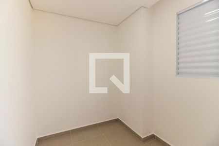 Quarto 1 de apartamento para alugar com 2 quartos, 45m² em Chácara Califórnia, São Paulo