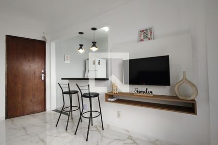 Sala de apartamento à venda com 2 quartos, 60m² em Pechincha, Rio de Janeiro