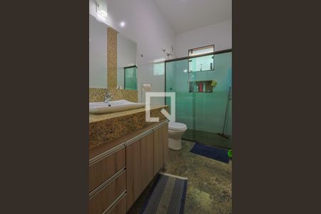Banheiro de casa à venda com 3 quartos, 360m² em Santo André, Belo Horizonte