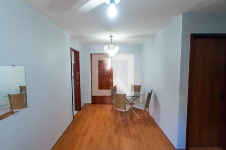 Sala de apartamento para alugar com 2 quartos, 80m² em Residencial Taipas, São Paulo