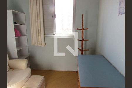 Quarto 1 de apartamento para alugar com 2 quartos, 68m² em Conjunto Promorar Raposo Tavares, São Paulo
