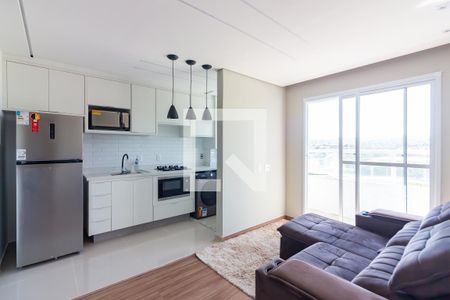 Sala  de apartamento para alugar com 2 quartos, 48m² em Piratininga, Osasco