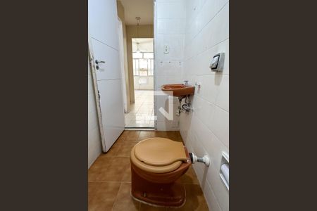Banheiro de apartamento à venda com 1 quarto, 35m² em Copacabana, Rio de Janeiro