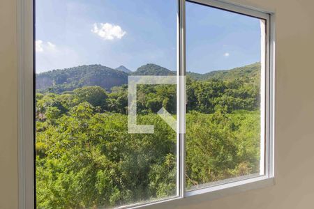 Quarto 1 Janela  de apartamento à venda com 2 quartos, 40m² em Itanhangá, Rio de Janeiro