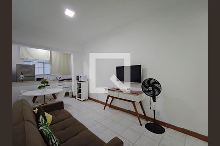 Sala de apartamento para alugar com 2 quartos, 58m² em Copacabana, Rio de Janeiro