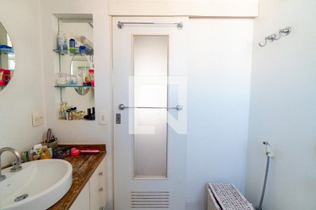 Banheiro da Suíte de apartamento para alugar com 2 quartos, 105m² em Vila Clementino, São Paulo