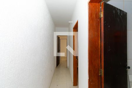 Corredor de casa para alugar com 2 quartos, 70m² em Jardim Novo Carrao, São Paulo