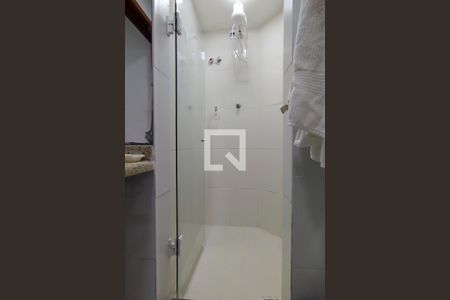 Banheiro social - box de apartamento para alugar com 1 quarto, 45m² em Copacabana, Rio de Janeiro