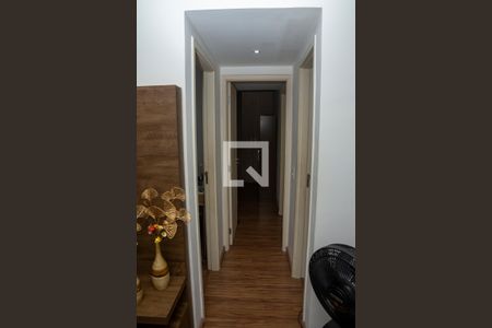 Corredor dos quartos de apartamento à venda com 2 quartos, 53m² em Pechincha, Rio de Janeiro