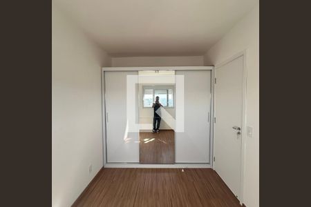 Quarto 1 de apartamento para alugar com 2 quartos, 39m² em Vila Sônia, São Paulo