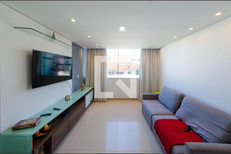 Sala de apartamento à venda com 3 quartos, 121m² em Padre Eustáquio, Belo Horizonte