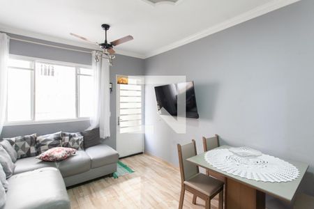 Sala de apartamento à venda com 2 quartos, 58m² em Califórnia, Belo Horizonte