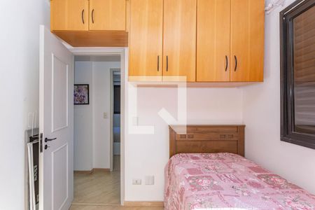 Quarto 1 de apartamento para alugar com 2 quartos, 0m² em Bosque da Saúde, São Paulo