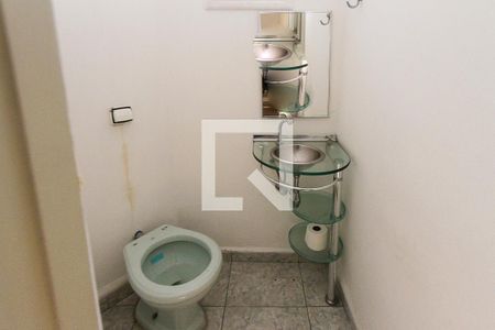 Lavabo de casa de condomínio à venda com 3 quartos, 130m² em Vila Ivone, São Paulo