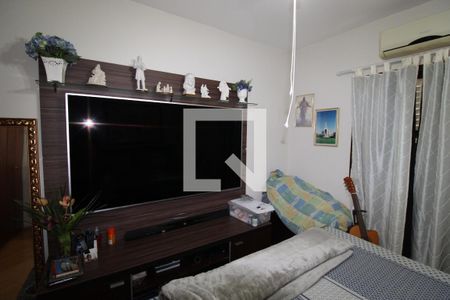 Quarto 1 de casa para alugar com 4 quartos, 120m² em Vila Morse, São Paulo