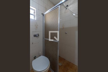banheiro social1_2 de casa à venda com 4 quartos, 100m² em Vila Água Funda, São Paulo