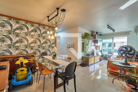 Sala de apartamento para alugar com 2 quartos, 84m² em Tijuca, Rio de Janeiro