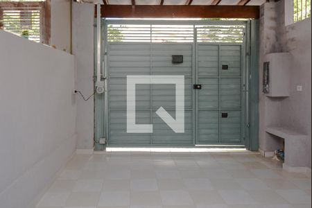 Casa à venda com 110m², 3 quartos e 1 vaga Casa à venda com 110m², 3 quartos e 1 vagaGaragem