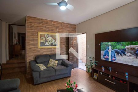 Sala de TV de casa à venda com 2 quartos, 185m² em Centro, Diadema