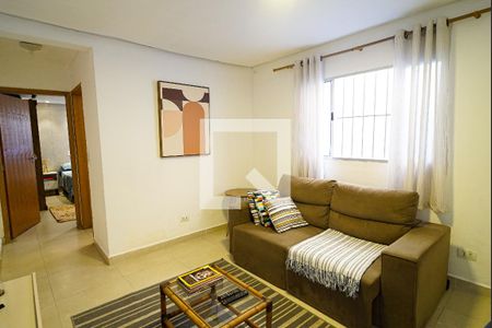 Sala de casa para alugar com 1 quarto, 50m² em Cidade São Francisco, São Paulo