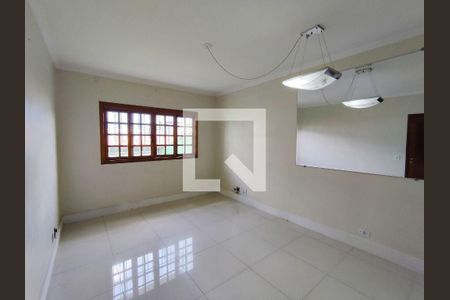 Casa à venda com 3 quartos, 150m² em Jardim Pinheiros, São Paulo