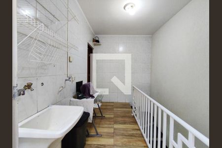 Casa à venda com 3 quartos, 150m² em Jardim Pinheiros, São Paulo