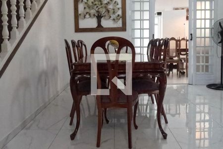 Sala de estar e jantar de apartamento para alugar com 3 quartos, 147m² em Ponta da Praia, Santos