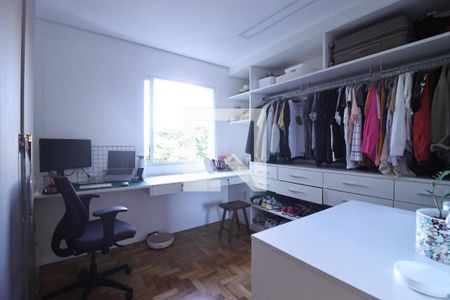 Closet de apartamento à venda com 2 quartos, 87m² em Vila Ester (zona Norte), São Paulo