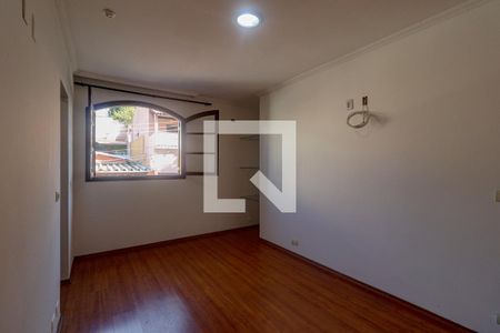 Suíte de casa para alugar com 3 quartos, 180m² em Jardim da Campina, São Paulo