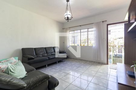 Sala de casa para alugar com 3 quartos, 140m² em São Salvador, São Paulo