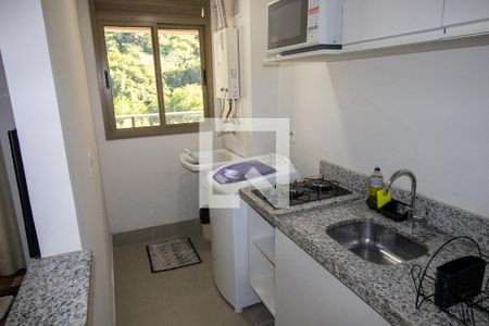 Cozinha de apartamento para alugar com 2 quartos, 68m² em Camorim, Rio de Janeiro
