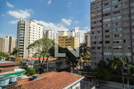 Vista da Sala de Estar de apartamento à venda com 4 quartos, 200m² em Indianópolis, São Paulo