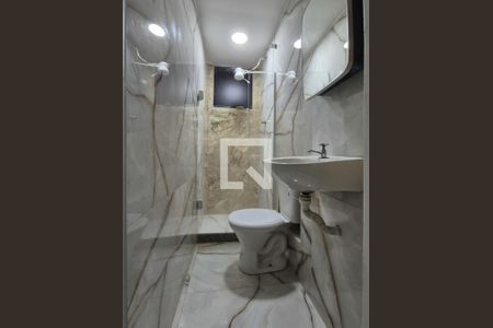 Banheiro de casa à venda com 1 quarto, 45m² em Recreio dos Bandeirantes, Rio de Janeiro
