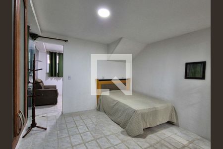 Quarto de casa para alugar com 1 quarto, 45m² em Recreio dos Bandeirantes, Rio de Janeiro
