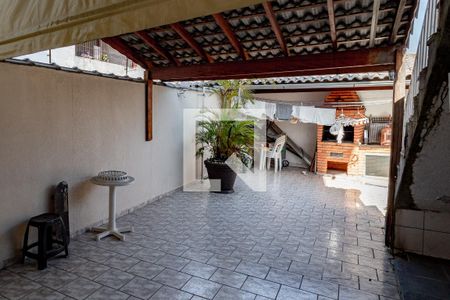 Garagem e área de serviço de casa à venda com 4 quartos, 207m² em Vila Aliança, Guarulhos