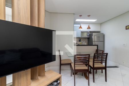 Sala de Estar de apartamento à venda com 2 quartos, 47m² em Vila Bela Vista (zona Norte), São Paulo