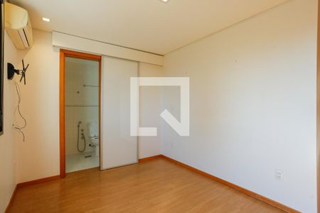 Suite de apartamento para alugar com 3 quartos, 100m² em Cristo Redentor, Porto Alegre