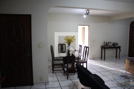Sala de apartamento à venda com 3 quartos, 183m² em Jardim Riacho das Pedras, Contagem