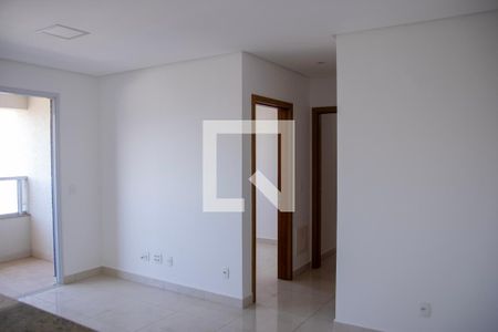 Sala de apartamento para alugar com 2 quartos, 67m² em Setor Leste Universitário, Goiânia