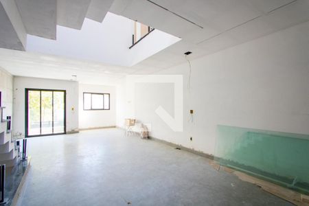 Sala de casa à venda com 3 quartos, 211m² em Vila Floresta, Santo André