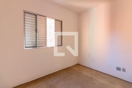 Suíte  de apartamento à venda com 3 quartos, 72m² em Piratininga, Osasco