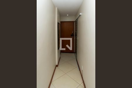 Corredor dos quartos de apartamento para alugar com 2 quartos, 70m² em Pechincha, Rio de Janeiro