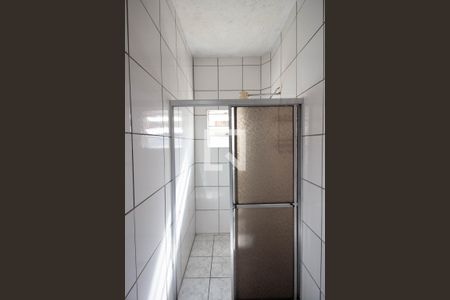 Banheiro de casa de condomínio para alugar com 1 quarto, 45m² em Cidade Líder, São Paulo