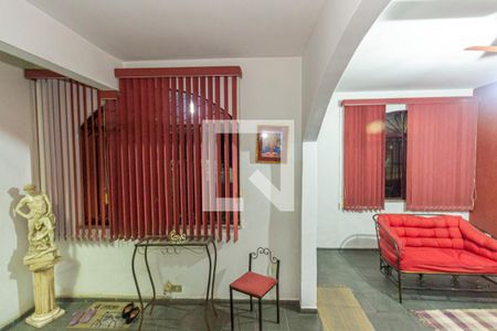 Sala de casa para alugar com 3 quartos, 254m² em Irajá, Rio de Janeiro