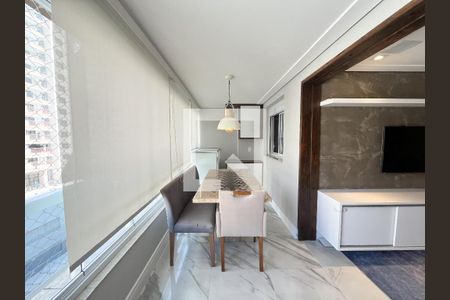 Varanda de apartamento à venda com 4 quartos, 190m² em Vila Santa Catarina, São Paulo