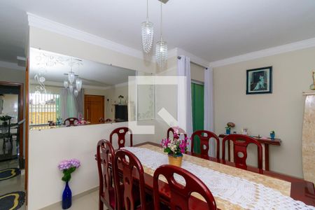 Sala de casa à venda com 3 quartos, 145m² em Jardim Vila Formosa, São Paulo