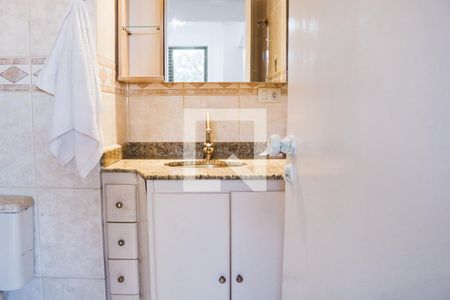 Banheiro de apartamento para alugar com 2 quartos, 77m² em Santana, São Paulo