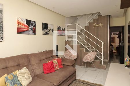 Sala de casa para alugar com 2 quartos, 125m² em Vila Nova Curuçá, São Paulo
