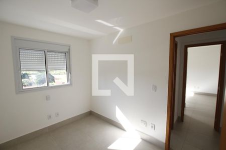 Quarto 1 de apartamento para alugar com 1 quarto, 64m² em Serrinha, Goiânia