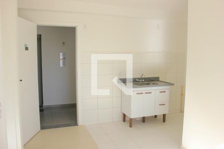 Sala de apartamento para alugar com 2 quartos, 34m² em Vila Rosália, Guarulhos